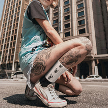 Load image into Gallery viewer, LCKY Focus Socks